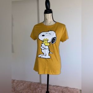 Snoopy T shirt